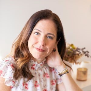 Annie Miller